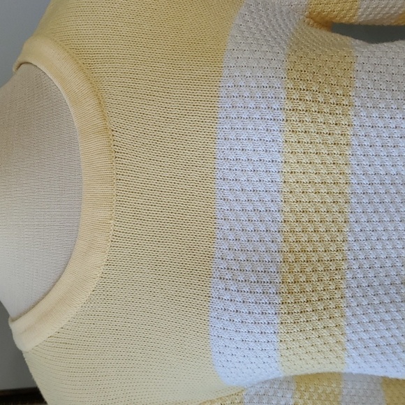 CROFT & BARROW, lightweight 100% cotton yellow and white sweater. - Picture 2 of 12